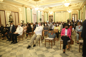 Gobierno integra comit&eacute;s de familia